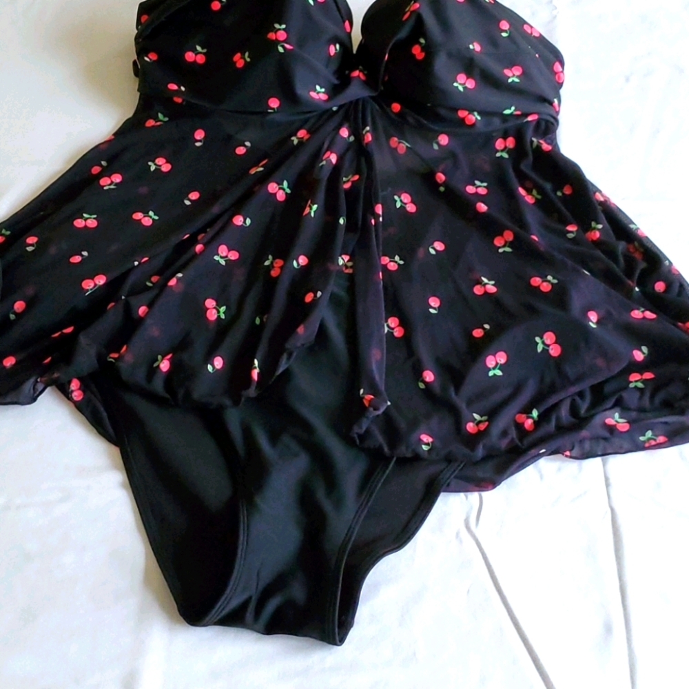 Women's tankini
